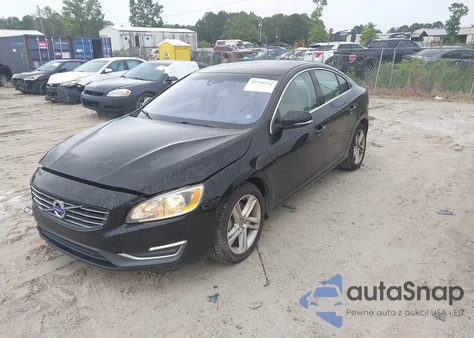 2014 Volvo S60 T5 из США, поврежденный, VIN YV1612FS4E1290301
